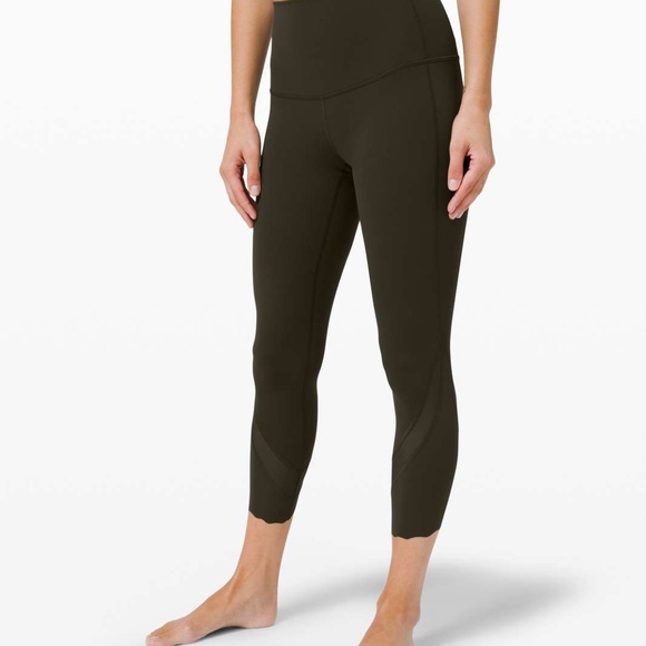 Lululemon Wunder Under High-Rise Crop 23" Scallop Full-On Luxtreme Dark Olive - Picture 2 of 6